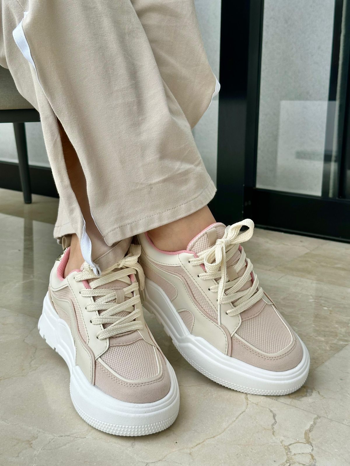 Sneaker Hanna